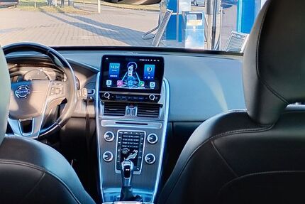 Volvo XC60 206.000 km 13.580 &euro; Duisburg 47136