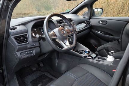 Nissan Leaf 45.200 km 17.990 &euro; Duisburg 47239