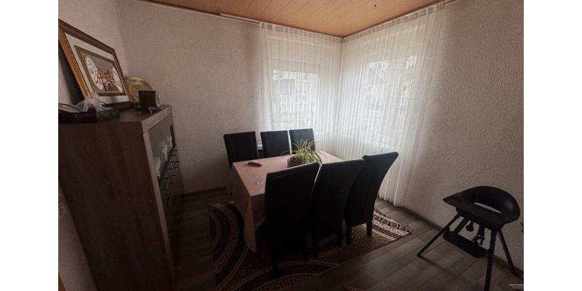Reihenhaus Duisburg Rheinhausen - 4.5 Zimmer, 128 m&sup2;, 260.000&euro; | Angebot:27231415