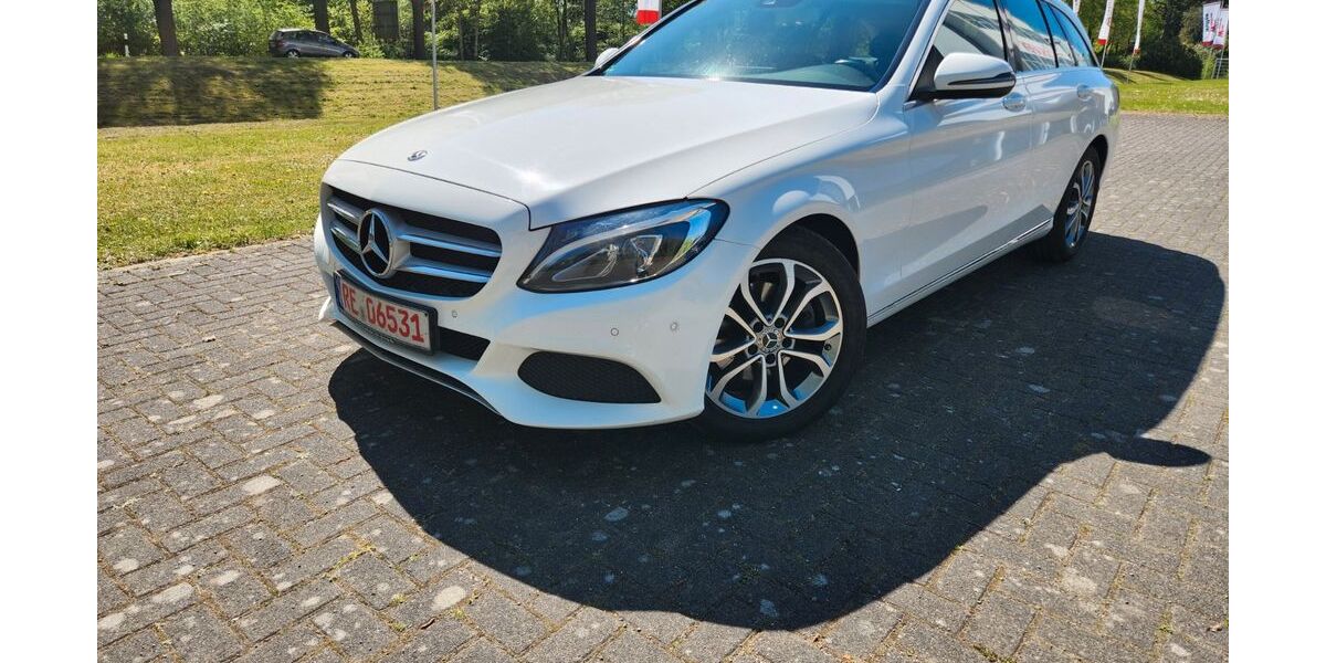 Mercedes-Benz C 220 266.165 km 9.899 &euro; Dorsten 46286