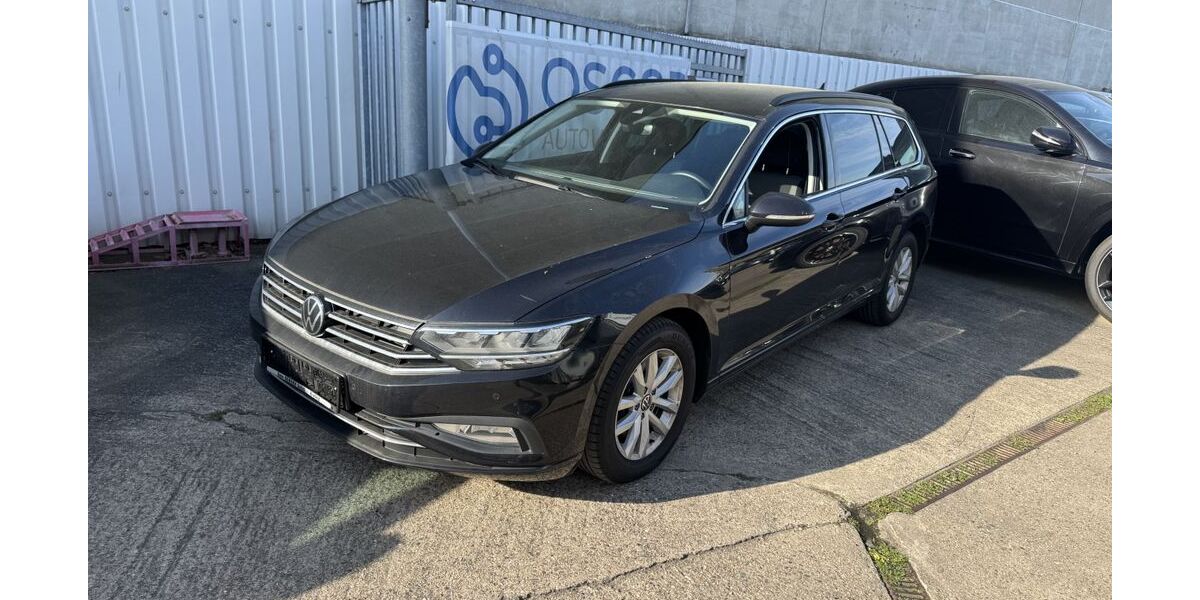 VW Passat Variant 131.800 km 18.750 &euro; Krefeld 47805