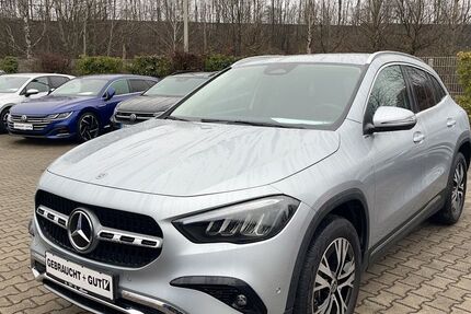 Mercedes-Benz GLA 250 12.270 km 35.450 &euro; Duisburg 47178