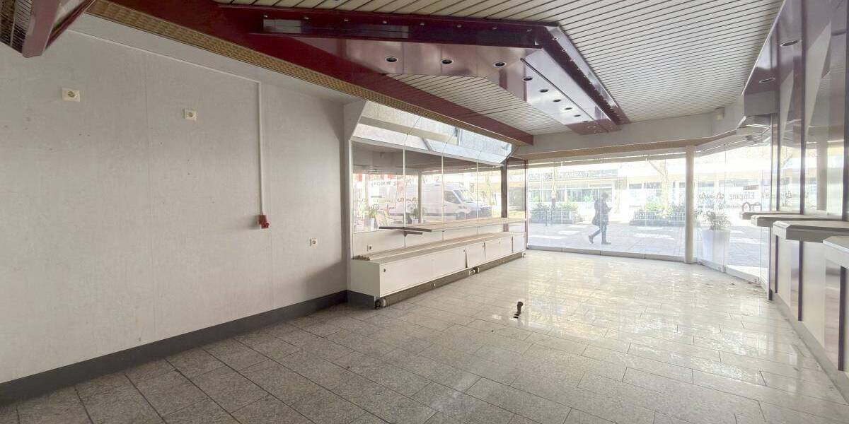 Etagenwohnung Oberhausen Altstadt-Süd - 6 Zimmer, 180 m&sup2;, 2.100&euro; | Angebot:26190385