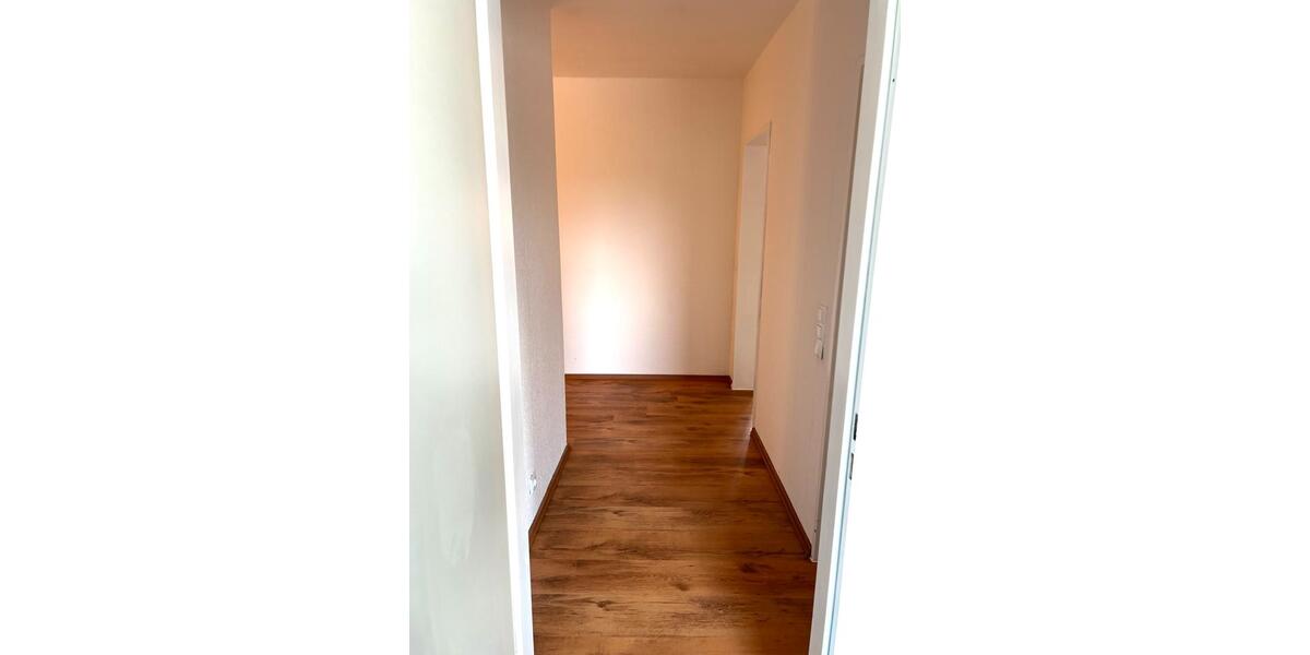 Etagenwohnung Mülheim an der Ruhr Rechtsruhr-Nord - 2 Zimmer, 68 m&sup2;, 900&euro; | Angebot:26021741