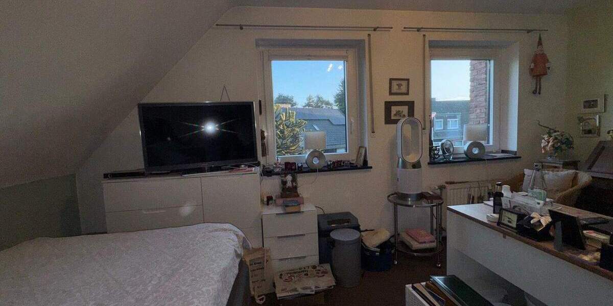 Doppelhaushälfte Krefeld Inrath/Kliedbruch - 4 Zimmer, 126 m&sup2;, 359.000&euro; | Angebot:25697195