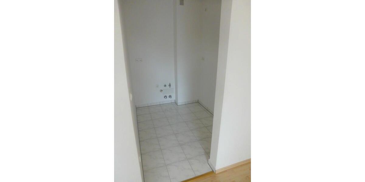 Etagenwohnung Essen Stadtbezirk IV - 1 Zimmer, 31 m&sup2;, 300&euro; | Angebot:25838702