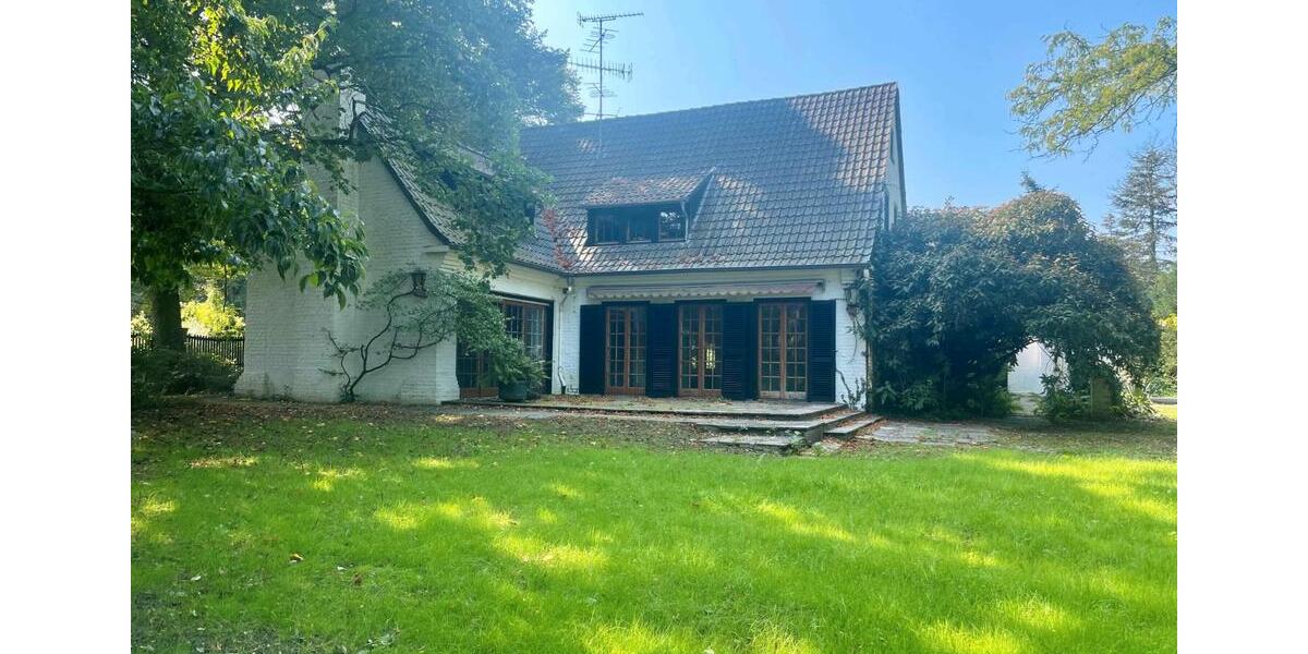 Einfamilienhaus Krefeld Hülser Berg - 10 Zimmer, 285 m&sup2;, 940.000&euro; | Angebot:26137127