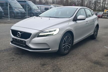 Volvo V40 85.787 km 13.490 &euro; Essen 45309