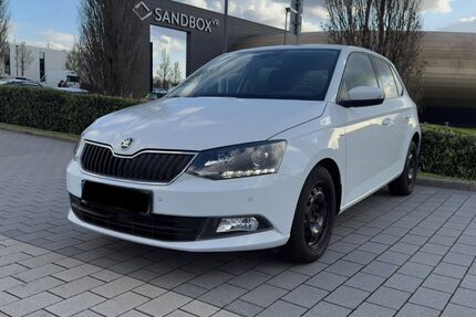 Skoda Fabia 85.800 km 10.600 &euro; Oberhausen 46047