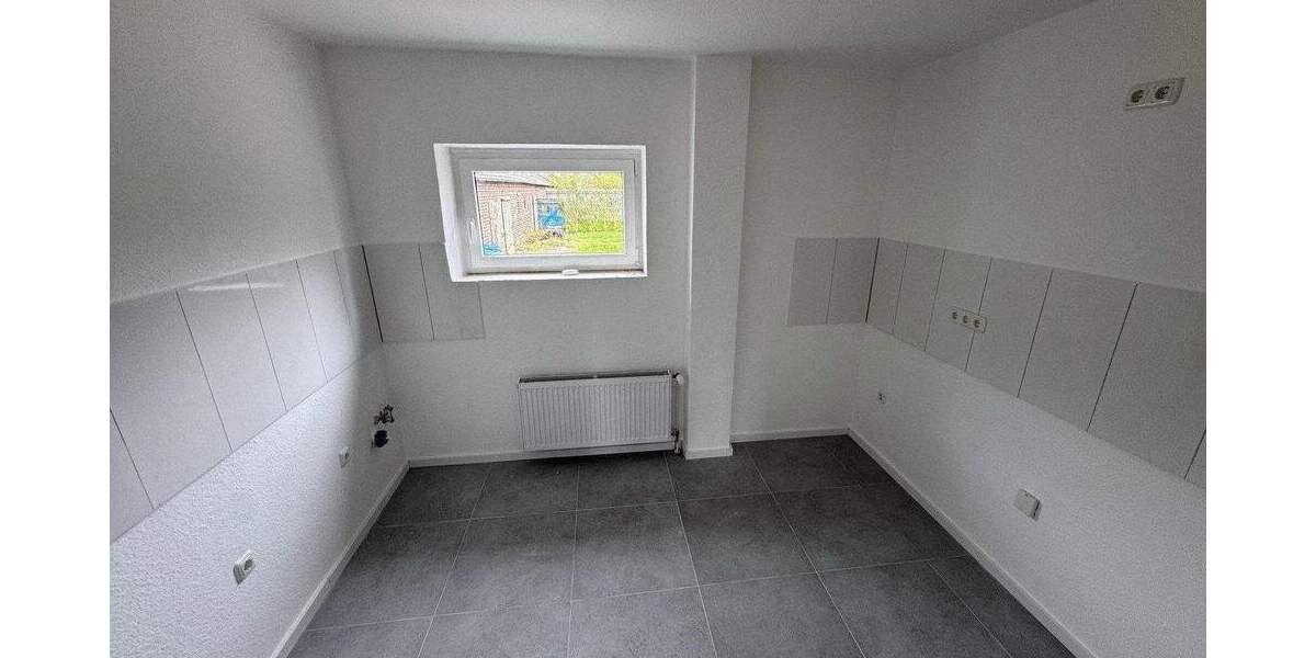 Etagenwohnung Moers Hochstraß - 2 Zimmer, 49 m&sup2;, 420&euro; | Angebot:26035832