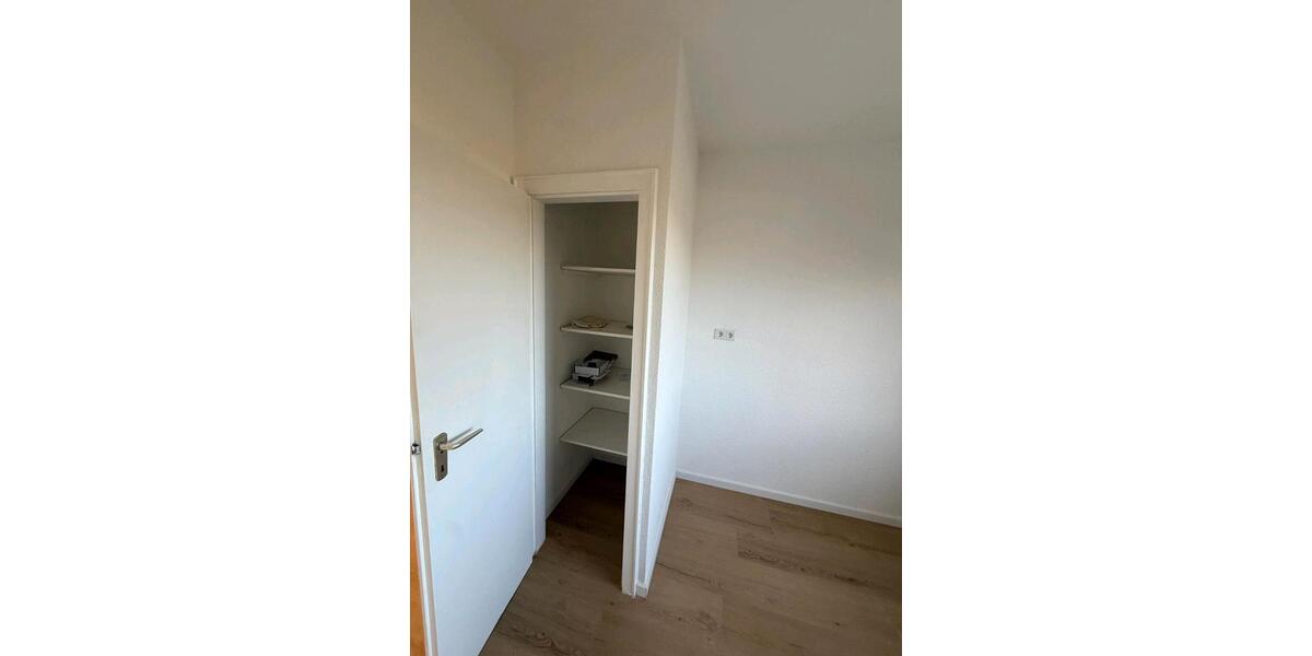 Etagenwohnung Dorsten - 2 Zimmer, 75 m&sup2;, 1.000&euro; | Angebot:25660352