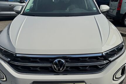 VW T-Roc 124.980 km 19.699 &euro; Mülheim / Ruhr 45473
