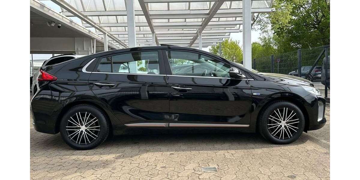 Hyundai IONIQ 148.000 km 10.950 &euro; Dinslaken 46539