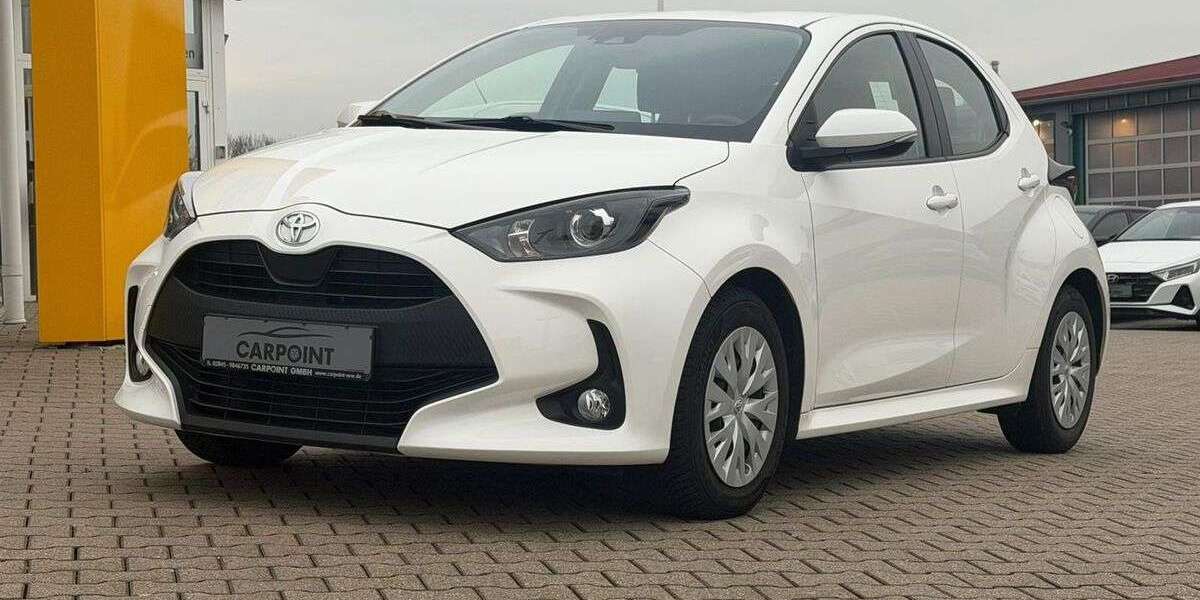 Toyota Yaris 43.000 km 12.990 &euro; Neukirchen-Vluyn 47506