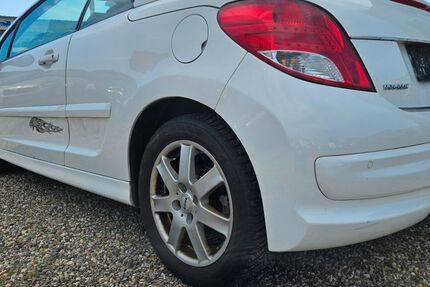 Peugeot 207 115.000 km 4.480 &euro; Rheinberg 47495