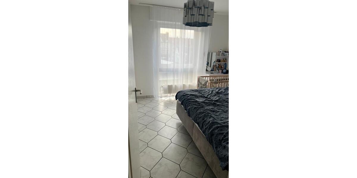 Etagenwohnung Gelsenkirchen - 3.5 Zimmer, 76 m&sup2;, 170.000&euro; | Angebot:26652464