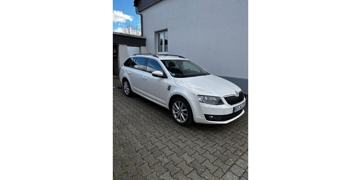 Skoda Octavia 105.010 km 12.300 &euro; Bottrop 46242