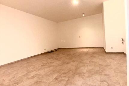 Wohnung Essen Stadtbezirk IX - 1.5 Zimmer, 33 m&sup2;, 450&euro; | Angebot:26272566