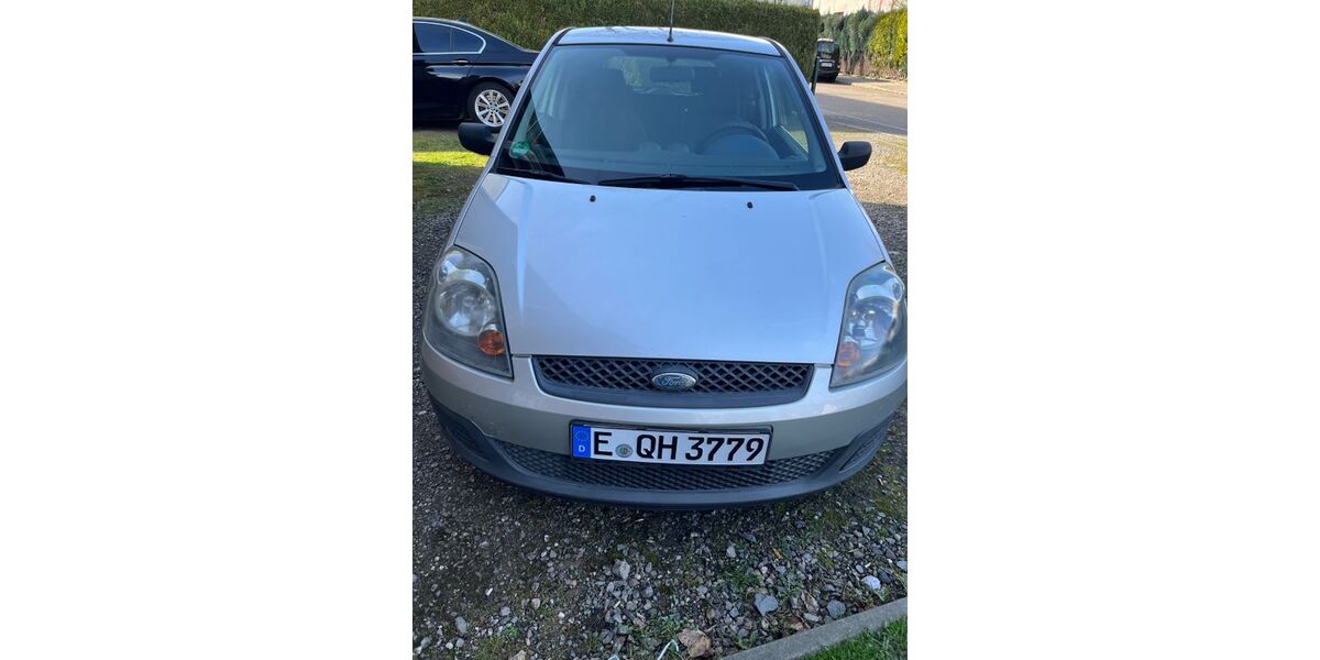Ford Fiesta 209.000 km 1.250 &euro; Essen 45309