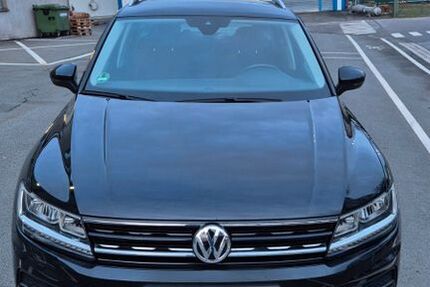 VW Tiguan 97.530 km 17.500 &euro; Duisburg 47239