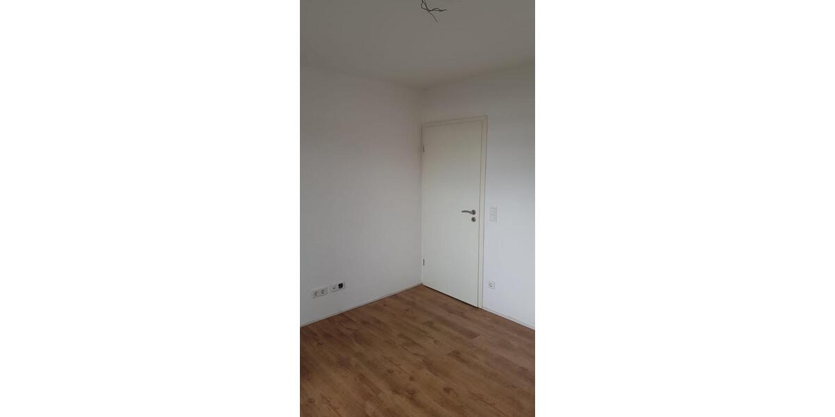 Etagenwohnung Kamp-Lintfort Lintfort - 3.5 Zimmer, 69 m&sup2;, 163.000&euro; | Angebot:26740939