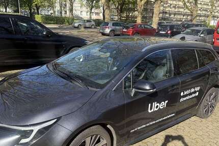 Toyota Corolla 122.000 km 21.900 &euro; moers 47441