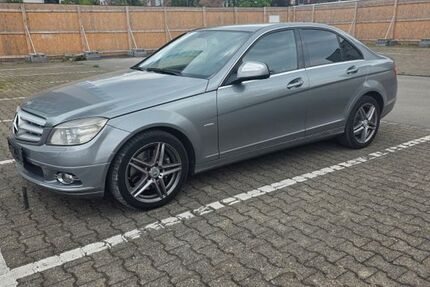 Mercedes-Benz C 320 229.000 km 4.700 &euro; Gelsenkirchen 45881