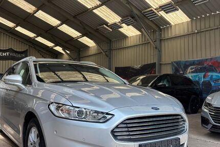 Ford Mondeo 136.000 km 6.550 &euro; Essen 45139