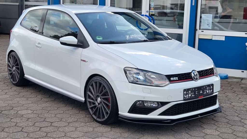 VW Polo 94.600 km 14.499 &euro; Schermbeck 46514