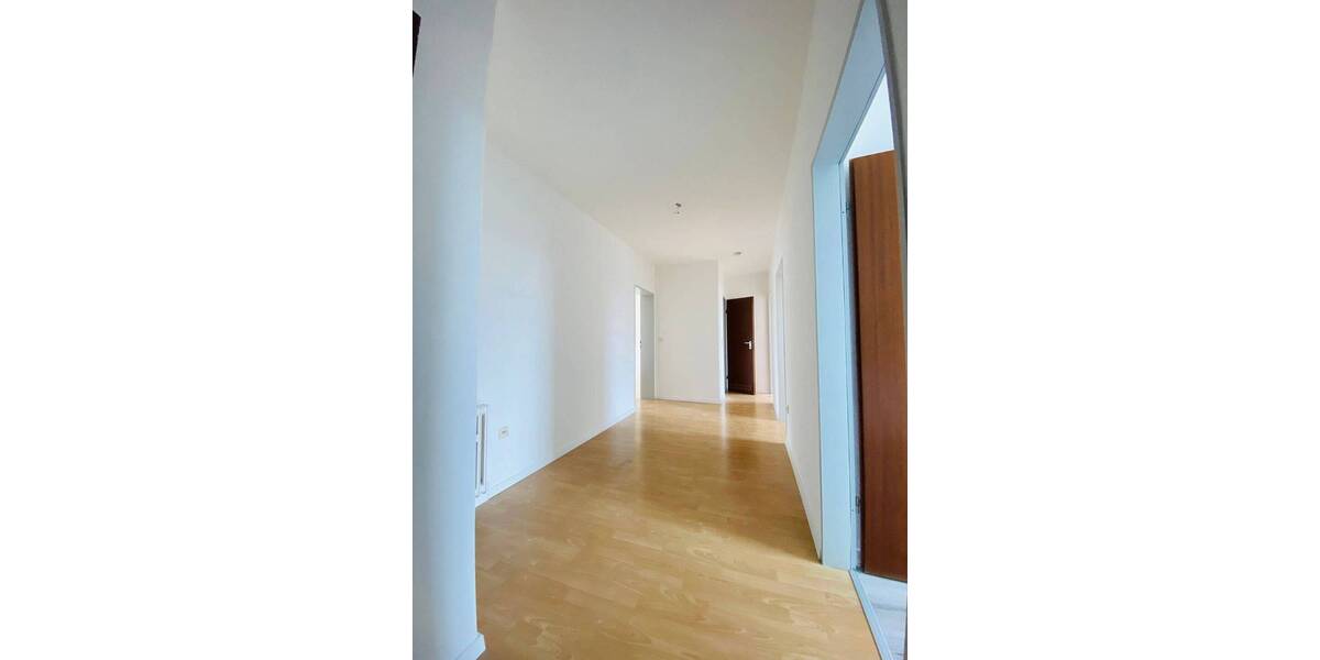 Etagenwohnung Bottrop Stadtmitte - 3 Zimmer, 77 m&sup2;, 600&euro; | Angebot:26187793