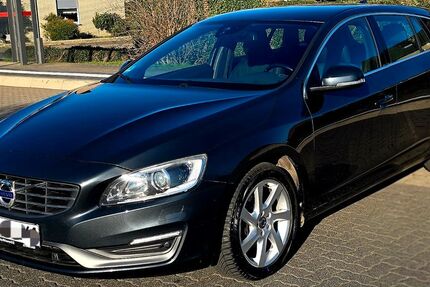 Volvo V60 274.000 km 6.499 &euro; Geldern 47608