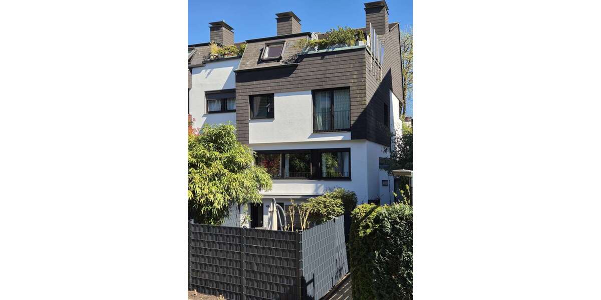 Etagenwohnung Essen Stadtbezirk VIII - 5 Zimmer, 150 m&sup2;, 468.000&euro; | Angebot:26071149