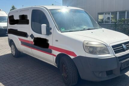 Fiat Doblo 361.000 km 900 &euro; Essen 45356