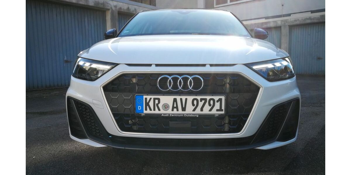 Audi A1 48.206 km 16.500 &euro; KREFELD 47800