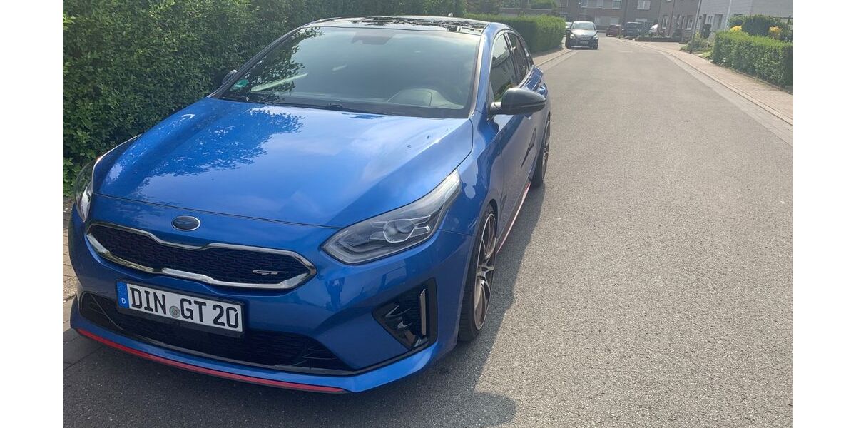 Kia pro ceed / ProCeed 96.000 km 19.500 &euro; Dinslaken 46537