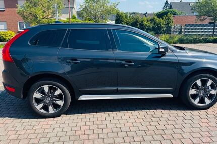 Volvo XC60 258.000 km 6.999 &euro; Alpen 46519
