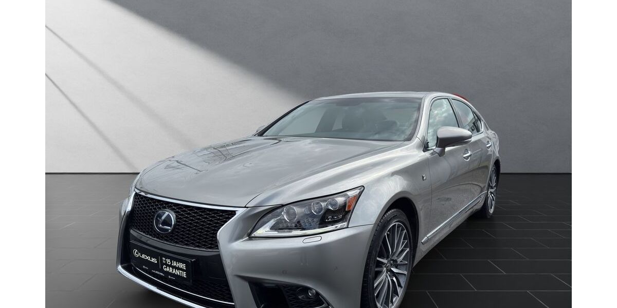 Lexus LS 600 102.000 km 42.500 &euro; Wesel 46485