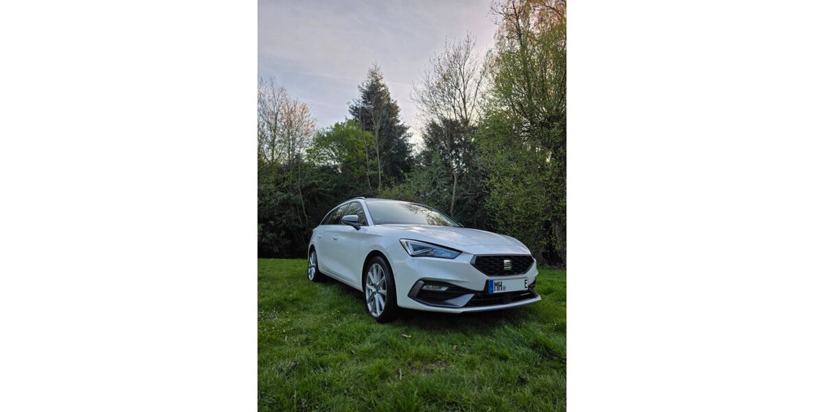 Seat Leon 81.000 km 22.399 &euro; Mülheim 45475