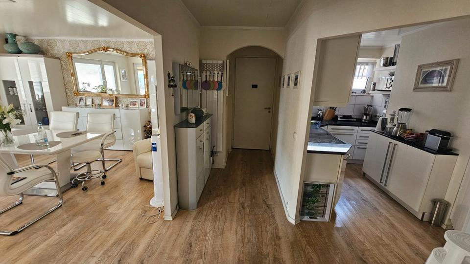 Etagenwohnung Duisburg Großenbaum - 4 Zimmer, 81 m&sup2;, 296.500&euro; | Angebot:27248469