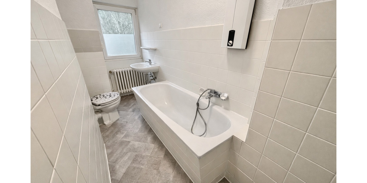 Etagenwohnung Gelsenkirchen Scholven - 4 Zimmer, 124 m&sup2;, 94.900&euro; | Angebot:25769758