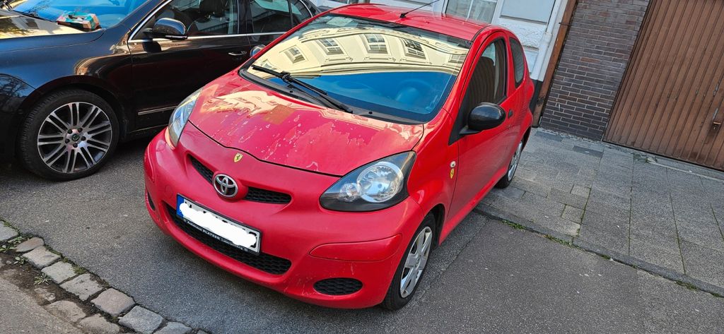 Toyota Aygo (X) 241.300 km 1.000 &euro; Krefeld 47798