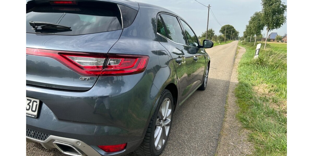 Renault Megane 6.424 km 16.000 &euro; Hamminkeln 46499