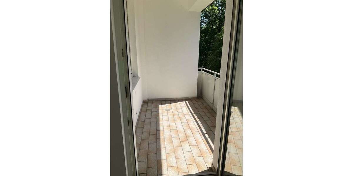 Etagenwohnung Essen Frohnhausen - 2 Zimmer, 56 m&sup2;, 398&euro; | Angebot:26803677