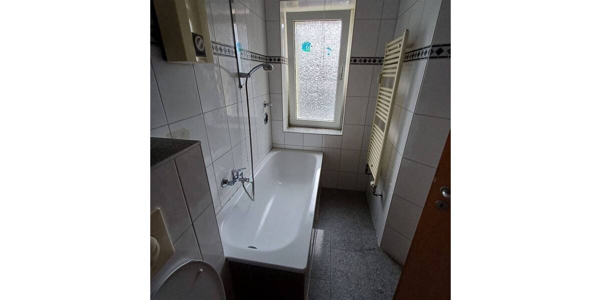 Etagenwohnung Oberhausen Marienkirche - 3 Zimmer, 61 m&sup2;, 395&euro; | Angebot:25970821