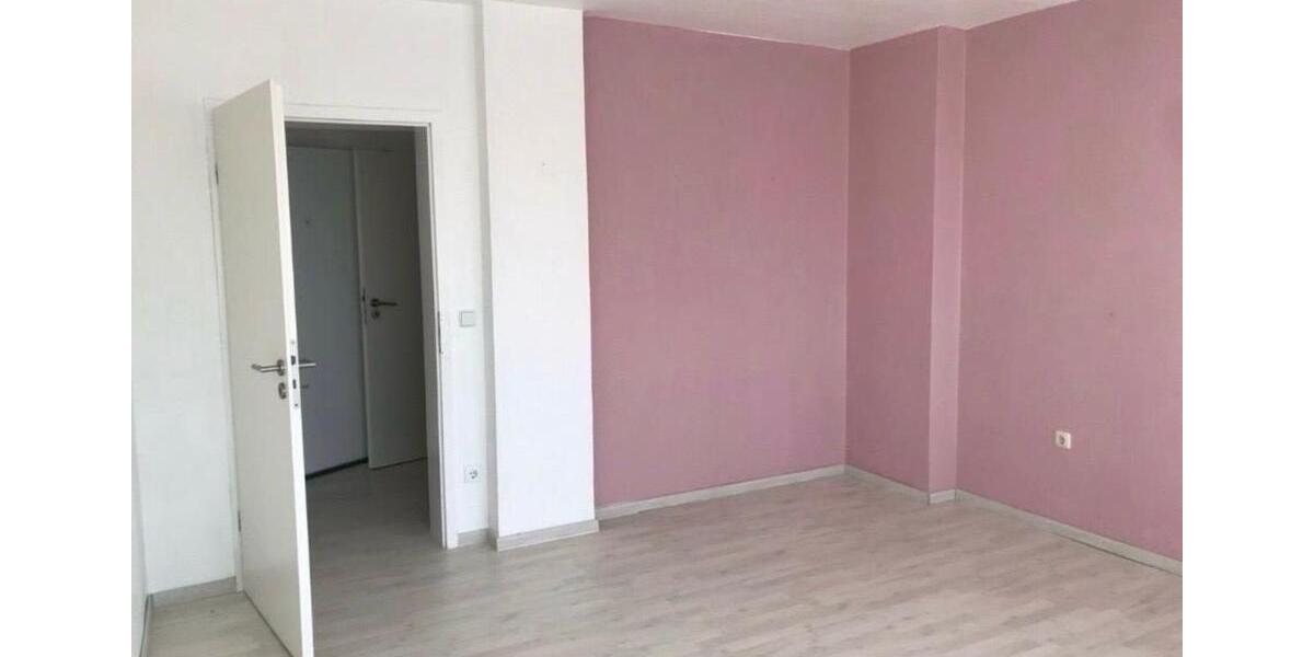Etagenwohnung Krefeld - 2 Zimmer, 49 m&sup2;, 600&euro; | Angebot:25840802