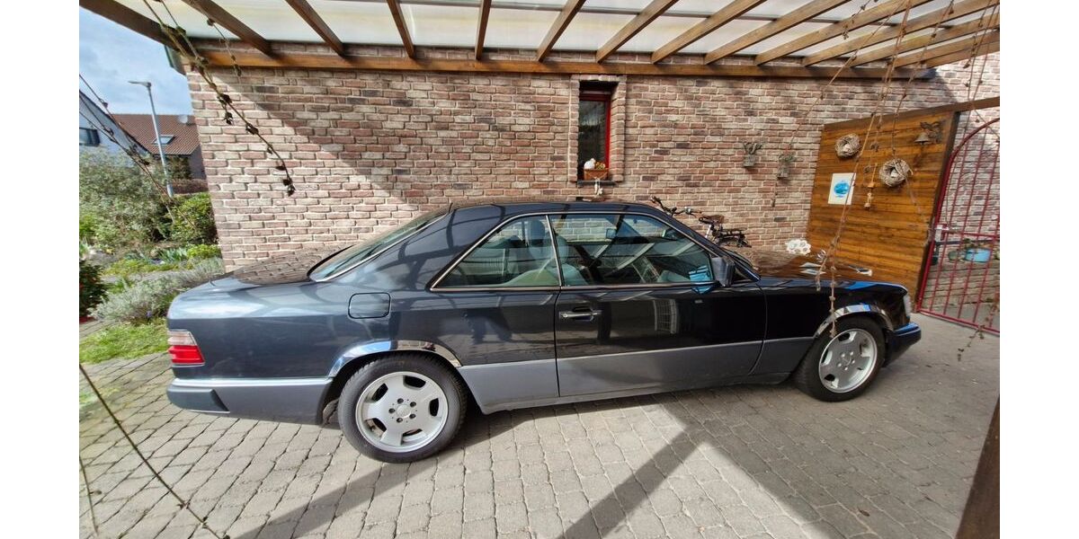 Mercedes-Benz CE 300 305.000 km 8.900 &euro; Alpen 46519