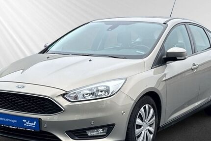 Ford Focus 70.200 km 7.990 &euro; Oberhausen - Sterkrade 46145