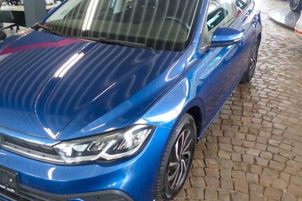 VW Polo 159.454 km 10.999 &euro; Gelsenkirchen 45888