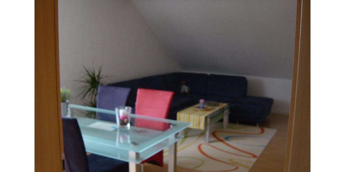 Dachgeschoßwohnung Oberhausen Alstaden - 3.5 Zimmer, 68 m&sup2;, 157.500&euro; | Angebot:26313988