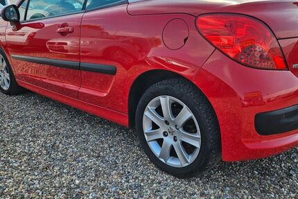 Peugeot 207 120.000 km 3.880 &euro; Rheinberg 47495